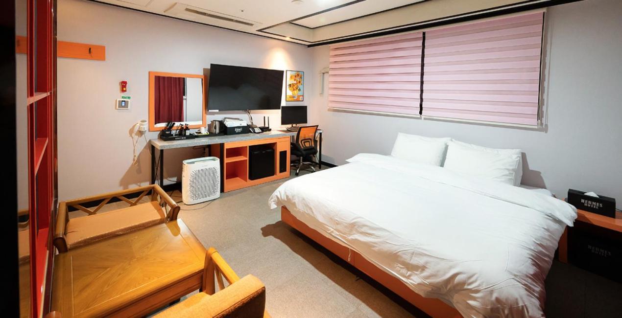 Hermes Hotel Busan Exterior photo