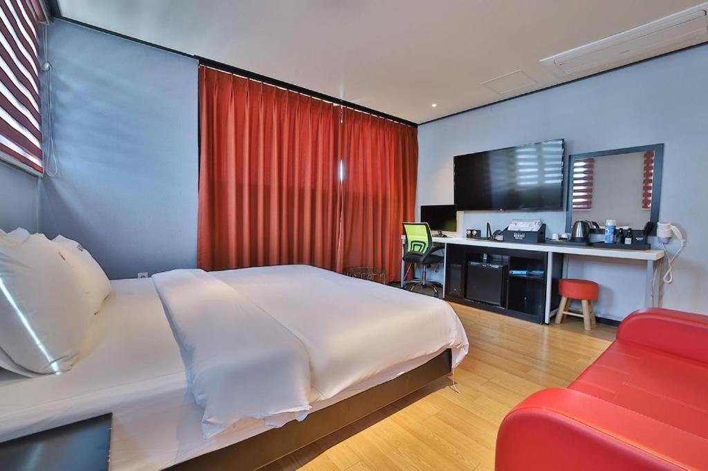 Hermes Hotel Busan Exterior photo